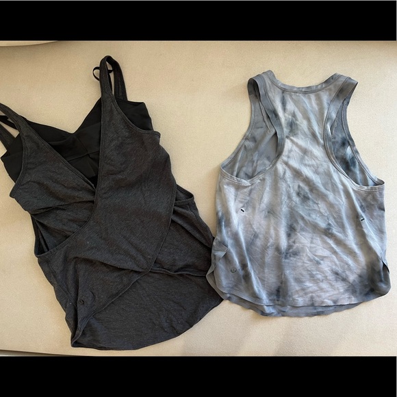 Bundle of new lululemon tank tops - Picture 1 of 2
